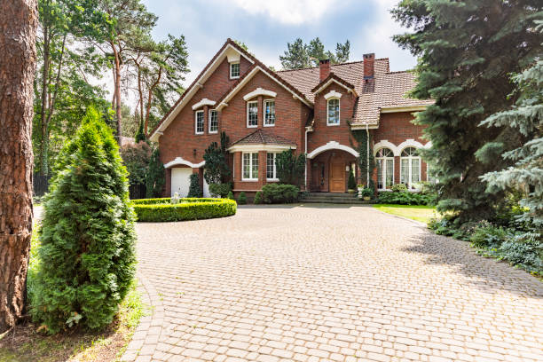 Best Driveway Pavers Near Me  in Darlington, WI