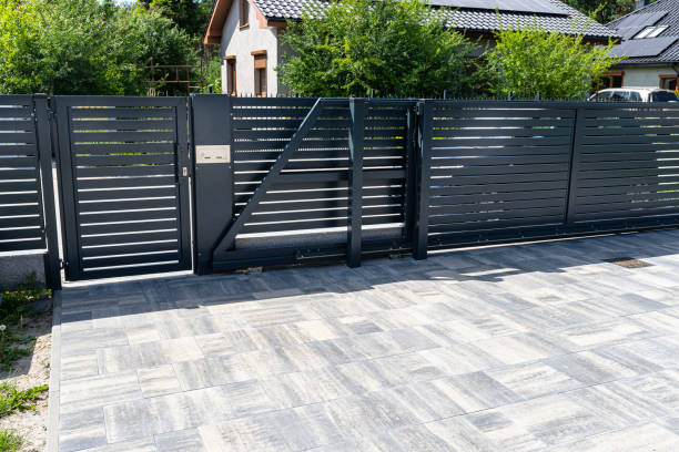 Best Driveway Paving Contractor  in Darlington, WI